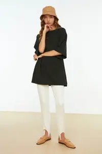 TRENDYOLMİLLA Black Double Sleeve Wide Cut Asymmetric Boyfriend Knitting T-Shirt - Image 7