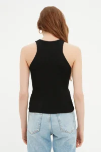 TRENDYOLMİLLA Black Ribbed Blouse - Image 5