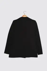 TRENDYOLMİLLA Black Regular Lined Weaving Blazer Jacket - Image 11