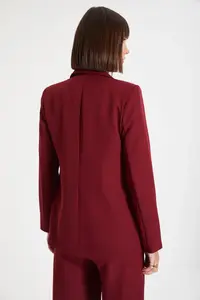 TRENDYOLMİLLA Burgundy Regular Lined Weaving Blazer Jacket - Image 6