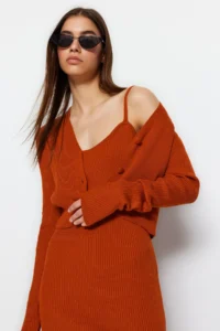 TRENDYOLMİLLA Brick Rejection Fitted Midi Knitwear Cardigan Dress Set - Image 2