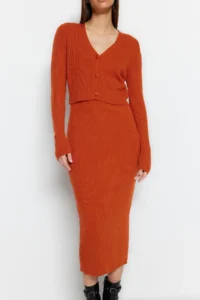 TRENDYOLMİLLA Brick Rejection Fitted Midi Knitwear Cardigan Dress Set - Image 4