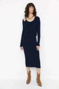 TRENDYOLMİLLA Navy Blue Fitted Midi Knitwear Cardigan Dress Set