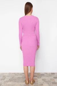 TRENDYOLMİLLA Pink Fitted Midi Knitwear Cardigan Dress Set - Image 6