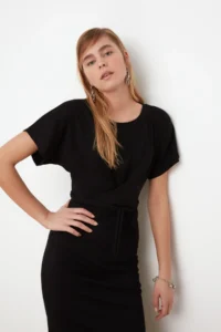 TRENDYOLMİLLA Black 100% Cotton Waist Slit and Binding Detailed Midi Knitting Pen Dress - Image 5