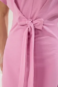 TRENDYOLMİLLA Light Pink 100% Cotton Waist Slit and Binding Detailed Midi Knitting Pen Dress - Image 3
