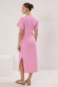 TRENDYOLMİLLA Light Pink 100% Cotton Waist Slit and Binding Detailed Midi Knitting Pen Dress - Image 4