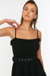 TRENDYOLMİLLA Black Arched with flywheel skater/Waisted Midi Weaving Dress - Image 4