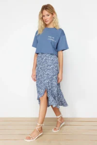 TRENDYOLMİLLA Mavi Printed Ruffle Detailed and with flywheel High Waist Midi Flexible Knitting Skirt - Image 3
