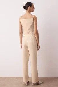 TRENDYOLMİLLA Stone Plain Kesim Wide Leg/Wide Leg pleated Weaving Dress Pants - Image 4