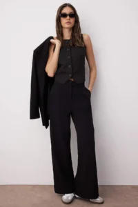 TRENDYOLMİLLA Black Wide Leg/Wide Leg Pilili Weaving Dress Pants - Image 2
