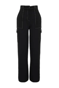 TRENDYOLMİLLA Black Cargo Wide Leg Weaving Pants with Contrast Stitching Detail - Image 7