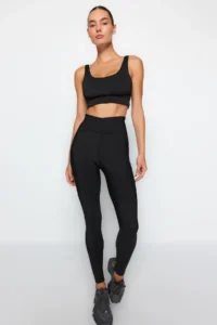 TRENDYOLMİLLA Black Shaping Tam Size Knitting Sports Leggings - Image 5
