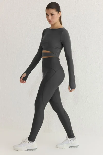 TWOSS21TA0023-GRAY_1