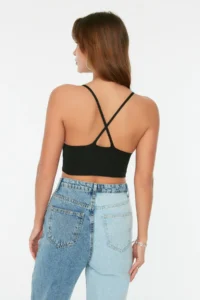 TRENDYOLMİLLA Black Super Crop Back Detailed Thin Blouse - Image 9
