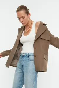 TRENDYOLMİLLA Mink Oversized Lined Double breasted Kapama Weaving Blazer Jacket - Image 4