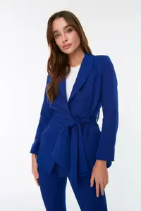 TRENDYOLMİLLA Indigo Regular tied up Weaving Blazer Jacket - Image 5