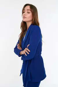 TRENDYOLMİLLA Indigo Regular tied up Weaving Blazer Jacket - Image 8