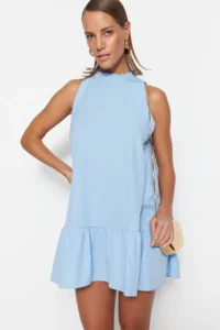 TRENDYOLMİLLA Mavi Rahat Kesim Sleeveless Mini Weaving Dress - Image 3