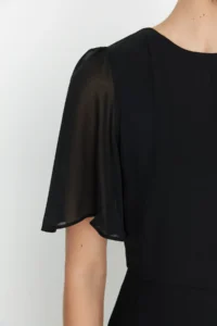 TRENDYOLMİLLA Black Skirt with flywheel A Cut Lined Siphon Flight Flight Weaving Midi Dress - Image 5
