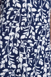 TRENDYOLMİLLA Indigo Floral Printed Zero Sleeve with flywheel shift/Plain Mini Flexible Knitting Dress - Image 5