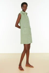 TRENDYOLMİLLA Mint Plain Kesim with pocket Shirt Collar linen look Mini Weaving Dress - Image 4