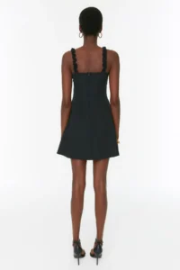 TRENDYOLMİLLA Black A Cut Square Neck Strap Detailed Mini Weaving Dress - Image 5