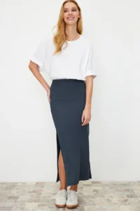 TRENDYOLMİLLA Open Anthracite Slit Detailed Body-Fitting High Waist Ribbed Flexible Maxi Knitting Skirt - Image 2