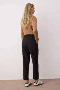 TRENDYOLMİLLA Black Carrot High Waist polyviscone Weaving Dress Pants - Image 4