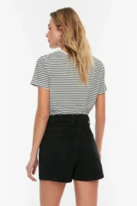 TRENDYOLMiLLA Black Button Detailed Double breasted High Waist denim Shorts Skirt - Image 4