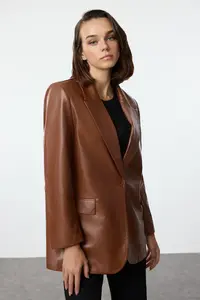 TRENDYOLMİLLA Brown Oversized Faux Leather Weaving Blazer Jacket - Image 4