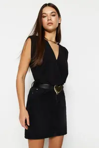 TRENDYOLMİLLA Black padded Double breasted Yaka Flexible snaps Knitting Bodysuit .D.00007 - Image 3