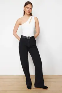 TRENDYOLMİLLA White Asymmetric Collar Cut Out Detailed Knitting Bodysuit with Bottom Snaps .D.00014 - Image 2