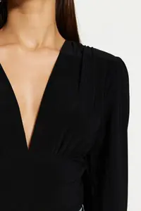 TRENDYOLMİLLA Black Balloon Sleeve V-neck Fitted Flexible snaps Knitting Bodysuit .D.00030 - Image 4