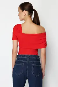 TRENDYOLMİLLA Red Asymmetric Collar Fitted/Snaps Knitting Bodysuit .D.00060 - Image 6