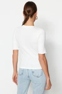 TRENDYOLMİLLA Ecru Ribbed Fitted Crew Neck Flexible Knitting Blouse - Image 5