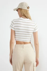 TRENDYOLMİLLA Stone Ecru Striped Viscous/Soft Material Crop Crew Neck Flexible Knitting Blouse - Image 6