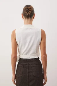 TRENDYOLMİLLA Beige tied up Crop Weaving linen look Blouse - Image 4
