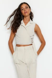 TRENDYOLMİLLA Beige tied up Crop Weaving linen look Blouse - Image 6