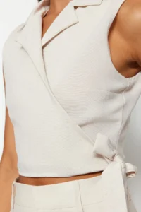 TRENDYOLMİLLA Beige tied up Crop Weaving linen look Blouse - Image 9
