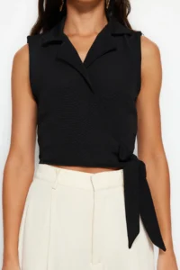 TRENDYOLMİLLA Black tied up Crop Weaving linen look Blouse - Image 10