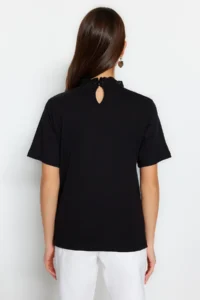 TRENDYOLMİLLA Black brodeli Dog collar Basic Regular/Normal Pattern Cotton Knitting Blouse - Image 5