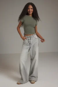 TRENDYOLMİLLA Khaki Low-cut back Crop Cotton Flexible Knitting Blouse - Image 2