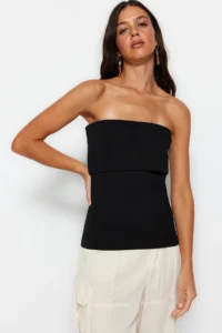 TRENDYOLMİLLA Black Strapless Yaka Yandan Zippered Crepe Knitting Blouse - Image 2