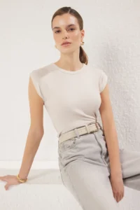 TRENDYOLMİLLA Stone Viscous/Soft Material Fitted Moon Arm Flexible Knitting Blouse