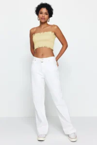 TRENDYOLMİLLA Light Yellow Strapless Gipelli Fitted Flexible Knitting Blouse - Image 3