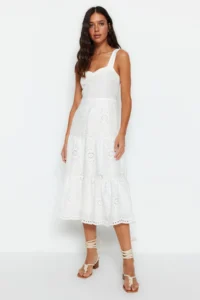 TRENDYOLMİLLA White Waist Midi Lined embroidery Weaving Dress