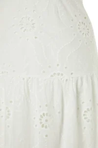 TRENDYOLMİLLA White Waist Midi Lined embroidery Weaving Dress - Image 7