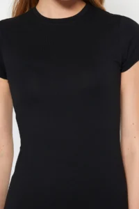 TRENDYOLMİLLA Black Short Sleeve Fitted Cotton Flexible Midi Knitting Pen Dress - Image 3