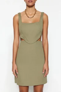 TRENDYOLMİLLA Khaki A-Kesim Mini Cotton Waist Dekolteli Square Neck Lined Weaving Dress - Image 4